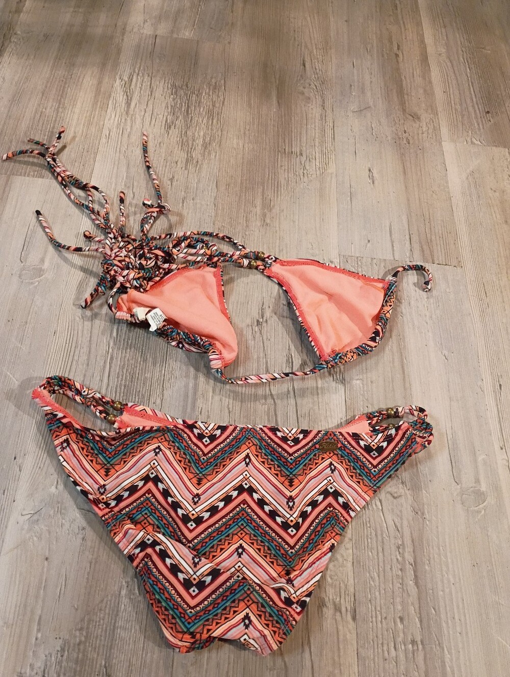 Swim Wear - Picture 3 of 4